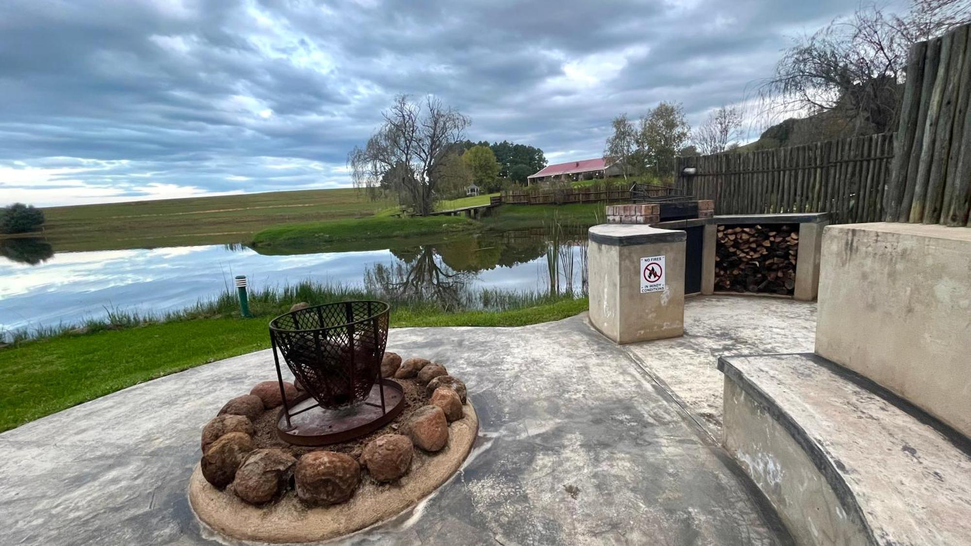 Willowbrooke Cottage Himeville Bagian luar foto